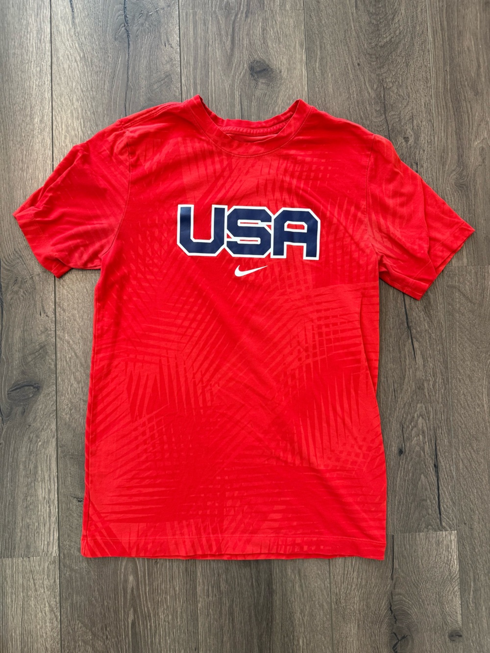 Nike Red USA Graphic Tee Size Small